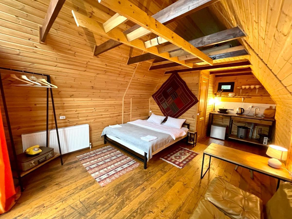 Kazbegi Kuro Cottages Екстериор снимка