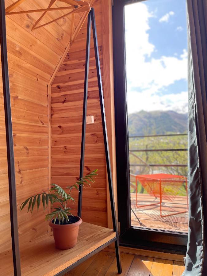 Kazbegi Kuro Cottages Екстериор снимка